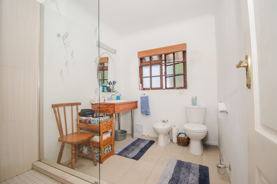 4 Bedroom Property for Sale in Roundhay Western Cape